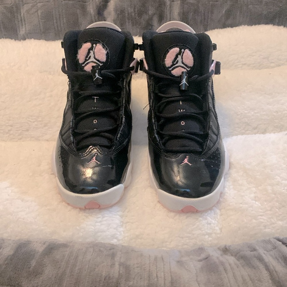 Air Jordan 6’s. Light pink & Black.